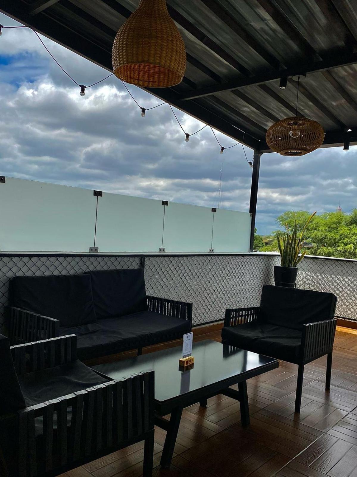 Rua Hoteles Piura Bagian luar foto